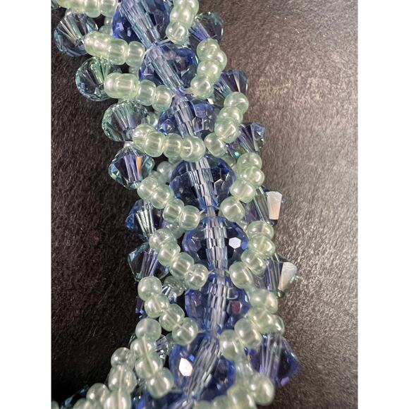Vintage Blue & Green Crystal Beaded Chevron Braid Toggle Bracelet Y2K - Picture 12 of 15